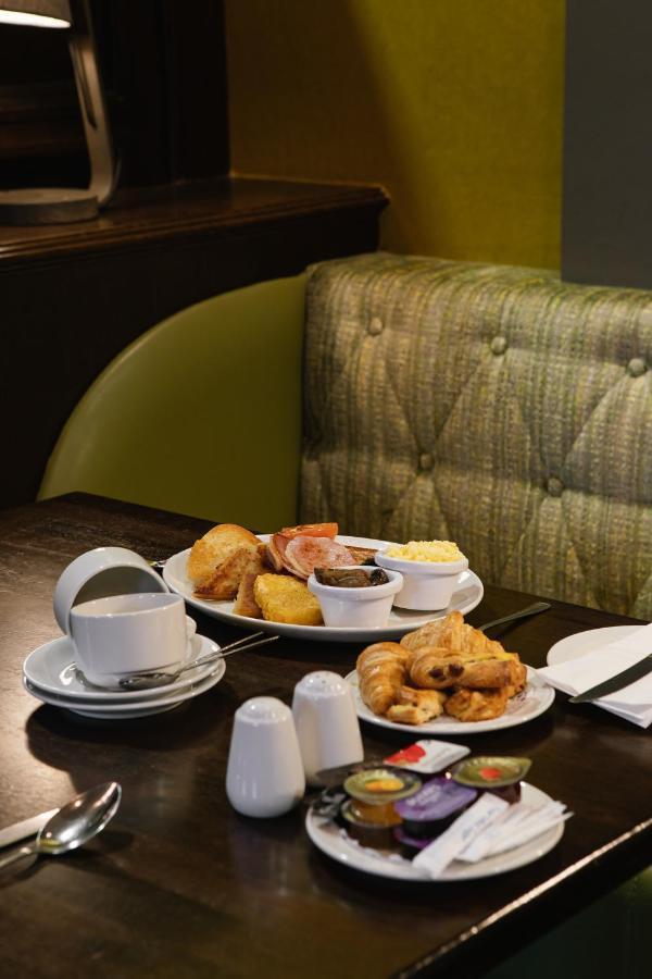 Armagh City Hotel Esterno foto
